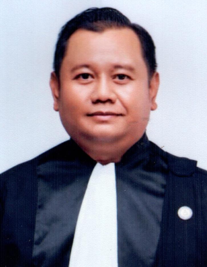 លោកមេធាវី គីម សុជាតិ